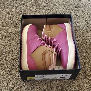 NWT Oshkosh Wistman Berry Toddler Boot